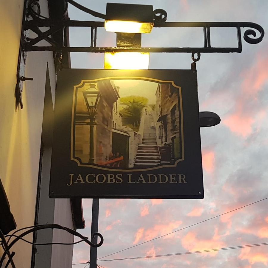 Jacobs Ladder Inn 法尔茅斯 外观 照片